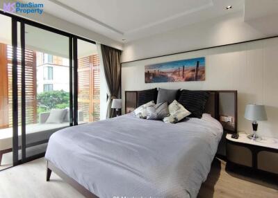 Luxury 2-Bedroom Beachfront Condo in Hua Hin at Intercontinental