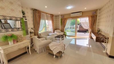 Wararom Kaewnawarat 3 bedroom house to rent