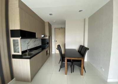 Condo for Rent at Himma Garden