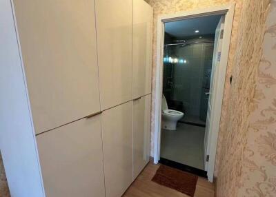 1-BR Condo at Supalai Wellington 2 near MRT Thailand Cultural Centre