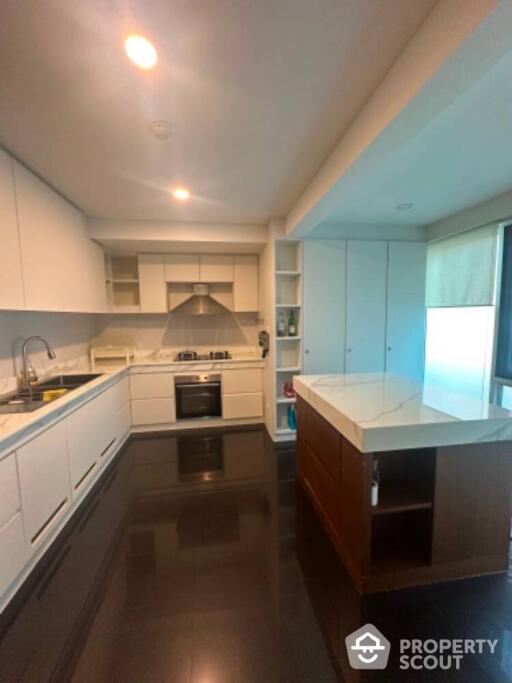 1-BR Condo at Tpj Condominium near BTS Phrom Phong