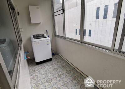 2-BR Condo at Siam Condominium near MRT Phra Ram 9