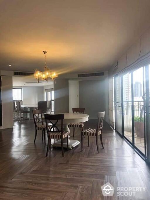 3-BR Condo at Tbi Tower near BTS Phrom Phong