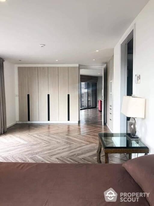 3-BR Condo at Tbi Tower near BTS Phrom Phong