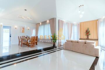 3 Bedrooms Villa / Single House in Nibbana Shade East Pattaya H011767