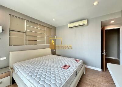 Baan Siri 31 | Nicely Decorated 2 Bedroom Property in Phrom Phong