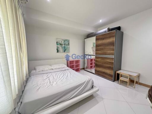 3 Bedrooms House in Green Field Villa 5 East Pattaya H011525