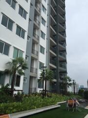 Condo for Rent at Supalai Park Ekkamai - Thonglor