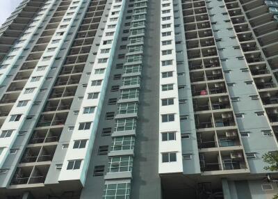 Condo for Rent at Supalai Park Ekkamai - Thonglor