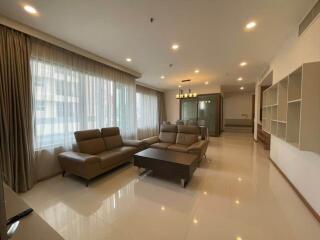 Condo for Sale at The Emporio Place