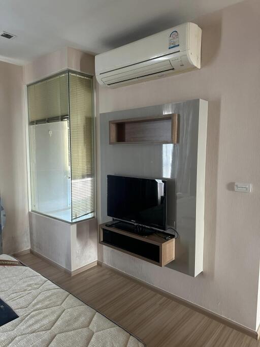 Condo for Rent at RHYTHM Ratchada-Huai Khwang