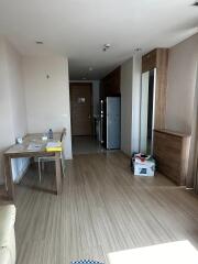 Condo for Rent at RHYTHM Ratchada-Huai Khwang