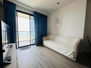 Charming 1-Bedroom Oceanfront Condo