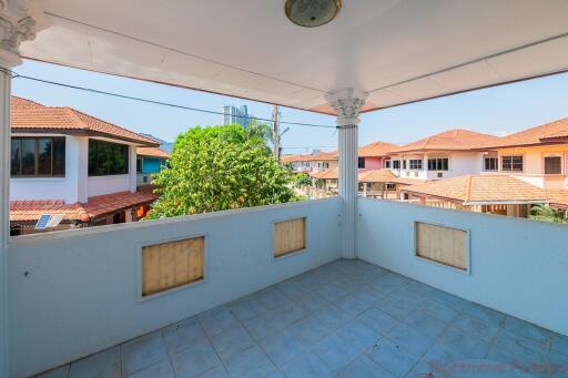 5 Bed House For Rent In Jomtien - Eakmongkol 5