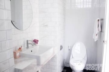 4-BR Townhouse near BTS Thong Lor (ID 513937)