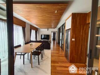 2-BR Condo at Montrose Court near BTS Phrom Phong