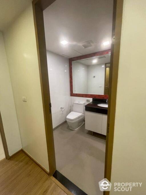 2-BR Apt. near BTS Phrom Phong