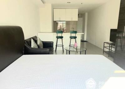 Studio Apt. near BTS Phrom Phong