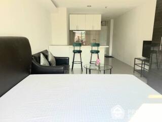 Studio Apt. near BTS Phrom Phong