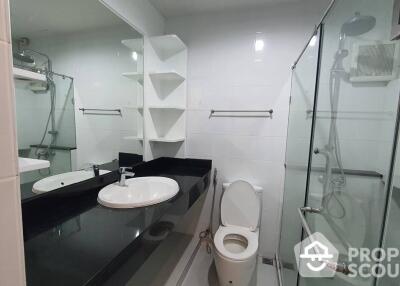 2-BR Apt. near BTS Phloen Chit