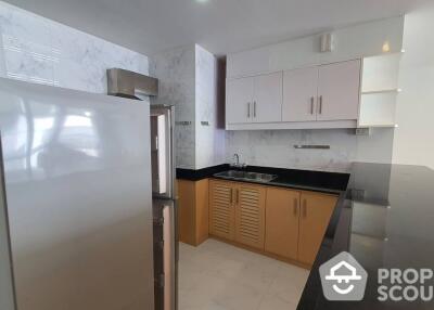 2-BR Apt. near BTS Phloen Chit