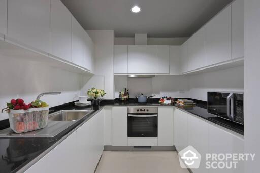 2-BR Apt. near BTS Phrom Phong