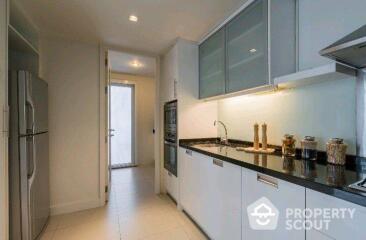 3-BR Apt. near BTS Phrom Phong