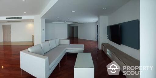 3-BR Apt. near BTS Asok