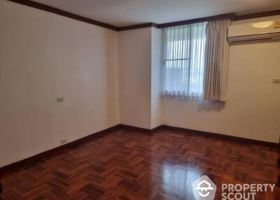 4-BR Apt. near BTS Phrom Phong