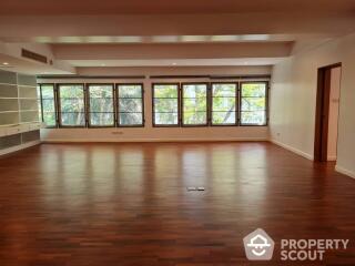 4-BR Apt. near BTS Phloen Chit