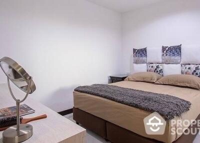 2-BR Serviced Apt. near BTS Punnawithi