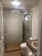 3-BR Apt. near MRT Sukhumvit (ID 514946)