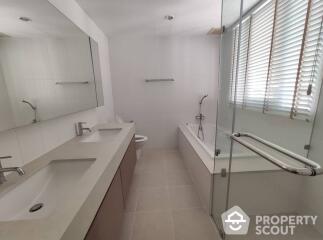 3-BR Apt. near MRT Sukhumvit (ID 514735)