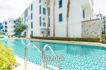 Luxury 2 Bed Beachfront Condo Pool Access