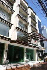 Studio Apt. near MRT Sukhumvit