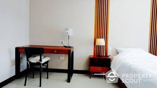 3-BR Apt. near BTS Saphan Taksin