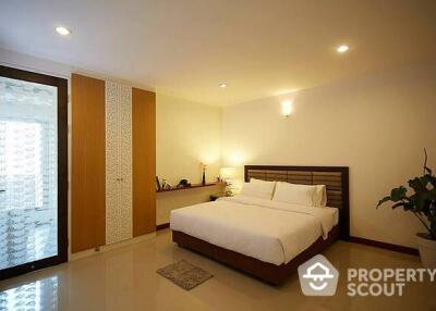 2-BR Apt. near ARL Ramkhamhaeng (ID 18359)