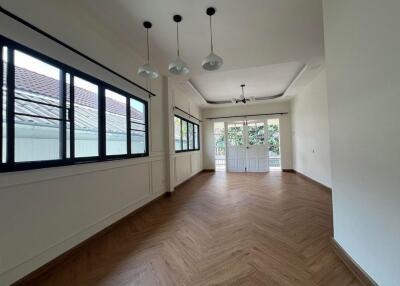 2 Bedroom Single house for Sale in Mae Hia