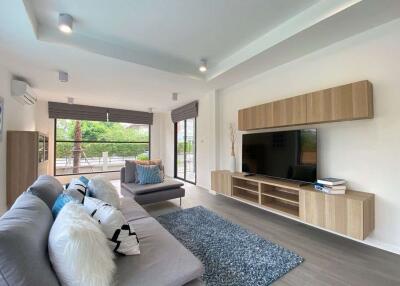 A modern house 3 bed with private pool for sale in Hang Dong, Chiang Mai