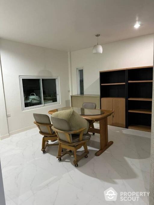 2-BR Townhouse near MRT Thailand Cultural Centre