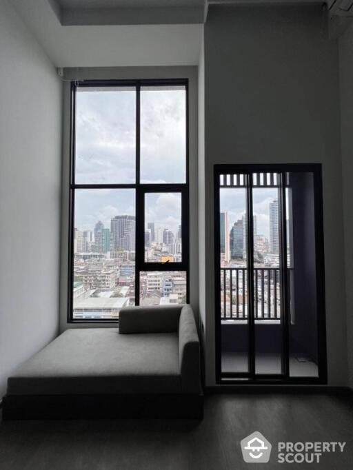 1-BR Duplex at Park Origin Chula-Samyan near MRT Hua Lamphong