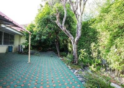 House for Sale at Siwalai San Kamphaeng