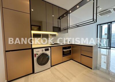 Condo at Supalai ICON Sathorn for sale