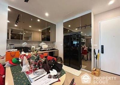 2-BR Condo at Baan Klang Krung Siam-Pathumwan Condominium near BTS Ratchathewi