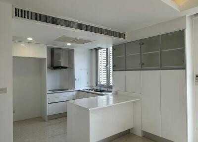 The Lofts Sathorn 3 bedroom townhouse for sale