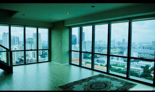 2 bedroom condo for rent and sale at The Room Sukhumvit 21