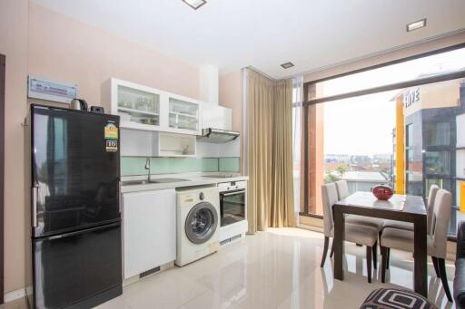 Chic 47.69 Sq.M Apartment For Sale at Siri Condominium