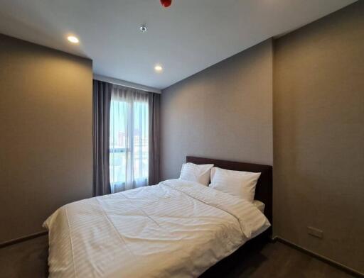 Coco Parc  Modern 2 Bedroom Condo Located Near MRT