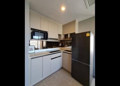 Coco Parc  Modern 2 Bedroom Condo Located Near MRT