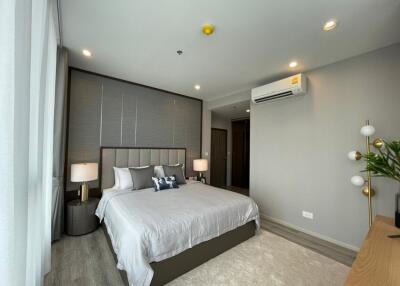 Ideo Mobi  Modern 2 Bedroom Condo Near BTS Udomsuk